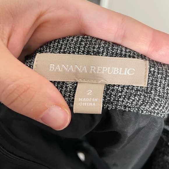 Banana Republic Black Gray Flounce Workwear Skirt 2 - Picture 5 of 5